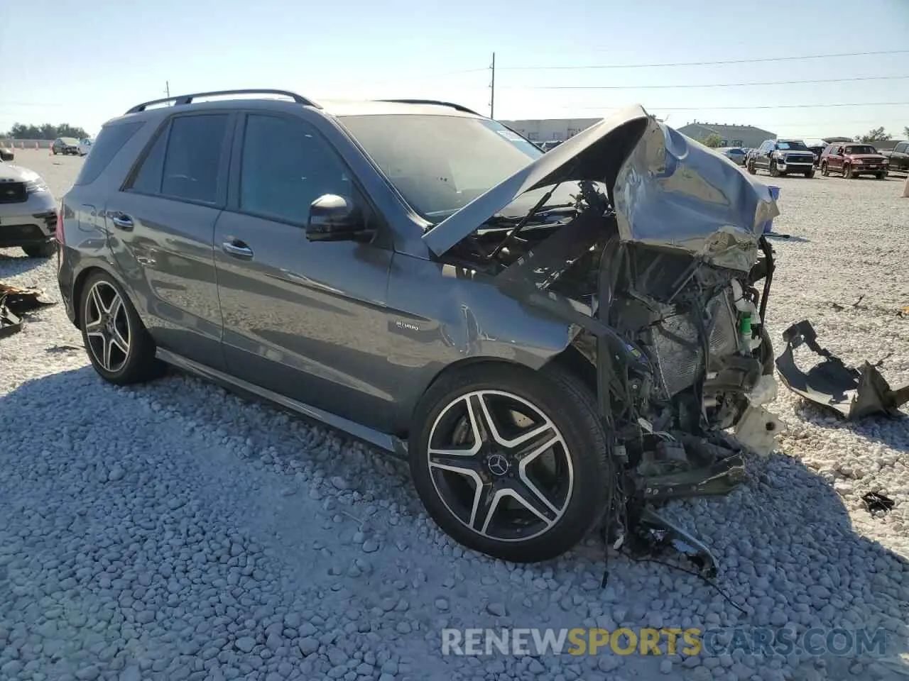 4 Photograph of a damaged car 4JGDA6EB3KB212518 MERCEDES-BENZ GLE-CLASS 2019