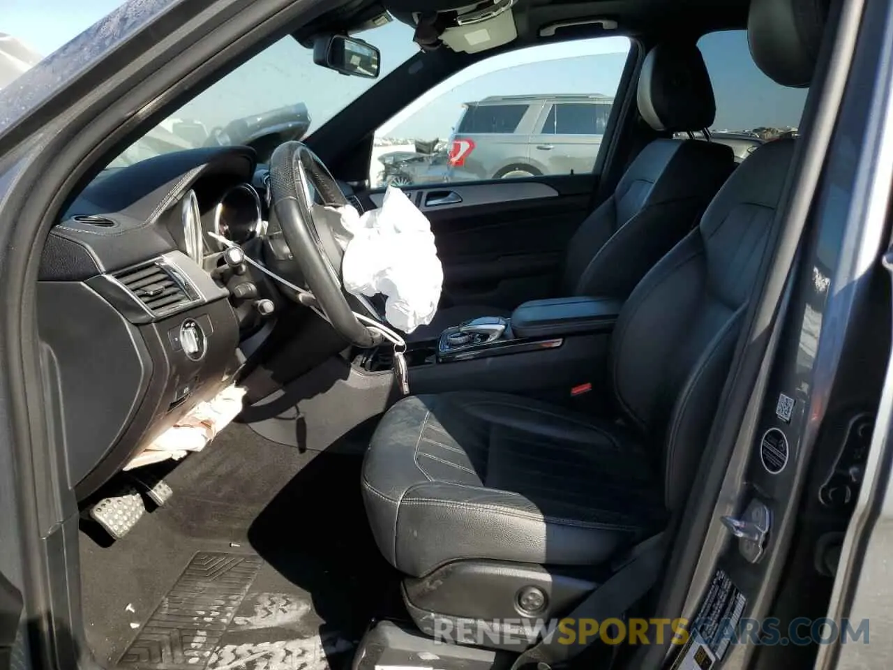 7 Photograph of a damaged car 4JGDA6EB3KB212518 MERCEDES-BENZ GLE-CLASS 2019