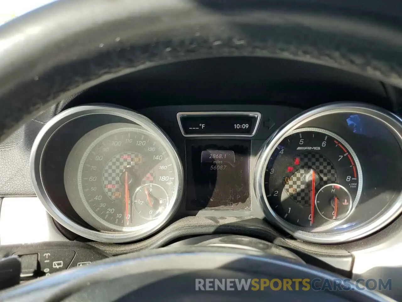 9 Photograph of a damaged car 4JGDA6EB3KB212518 MERCEDES-BENZ GLE-CLASS 2019