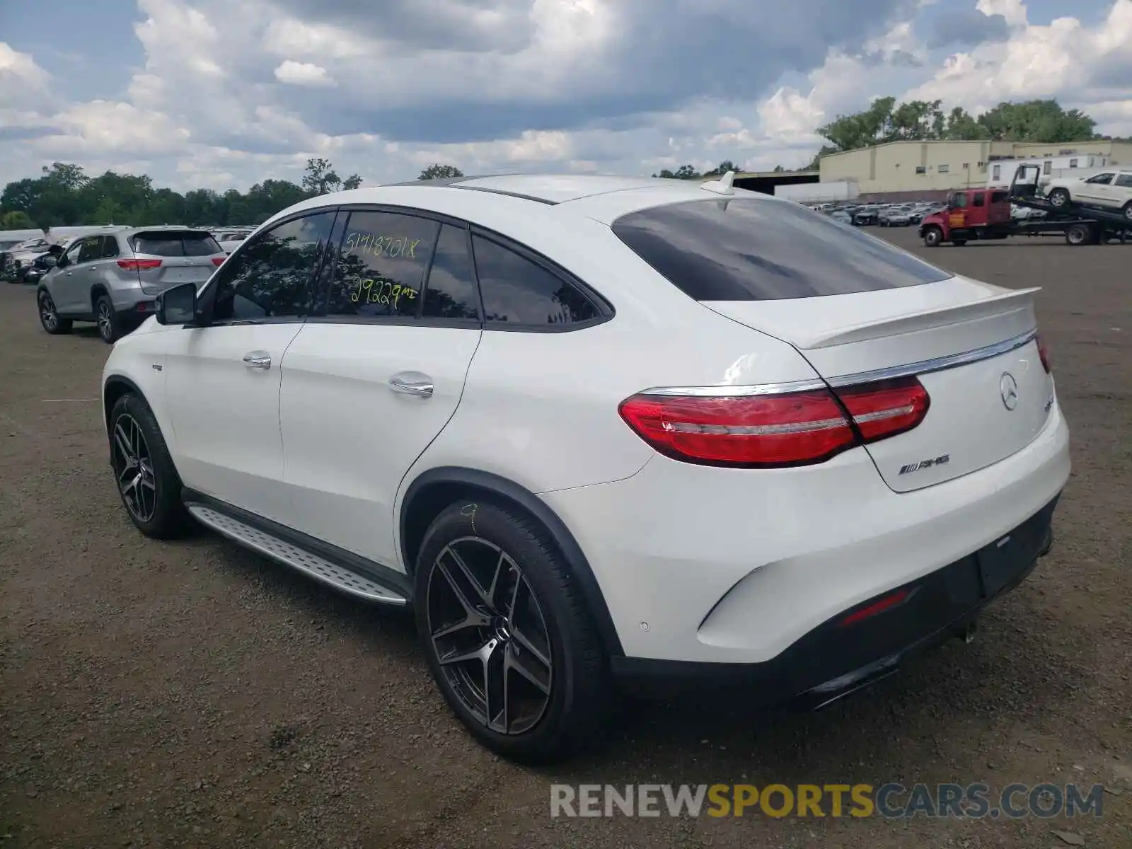 3 Photograph of a damaged car 4JGED6EB1KA138811 MERCEDES-BENZ GLE-CLASS 2019