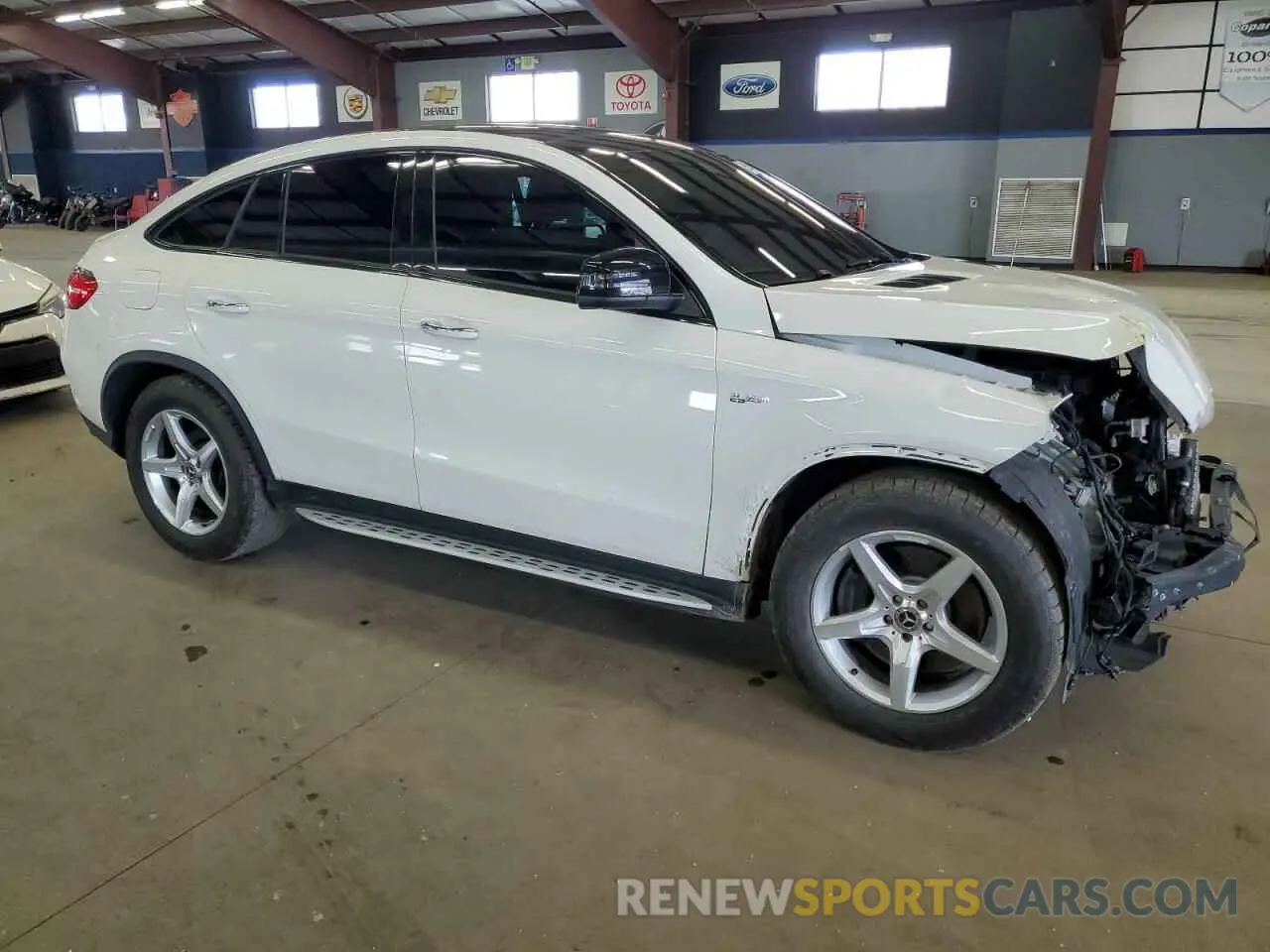 4 Photograph of a damaged car 4JGED6EB2KA151857 MERCEDES-BENZ GLE-CLASS 2019