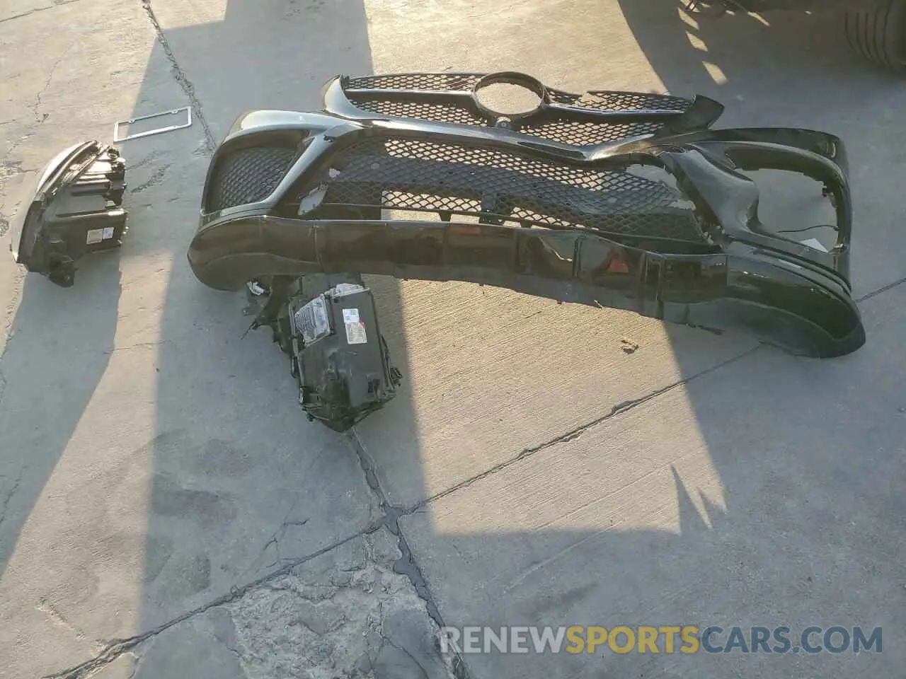 13 Photograph of a damaged car 4JGED6EB3KA155979 MERCEDES-BENZ GLE-CLASS 2019