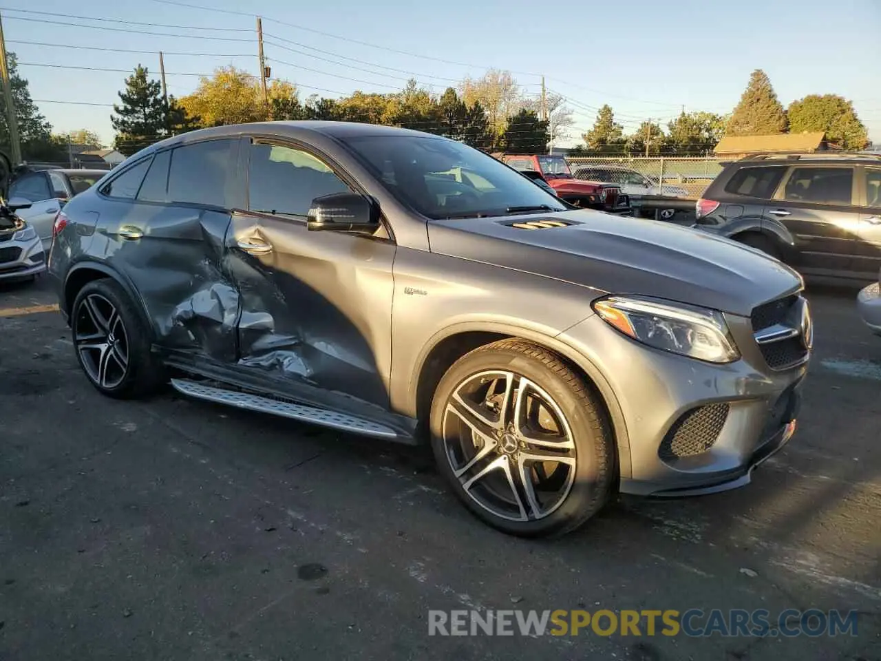 4 Photograph of a damaged car 4JGED6EB4KA140911 MERCEDES-BENZ GLE-CLASS 2019