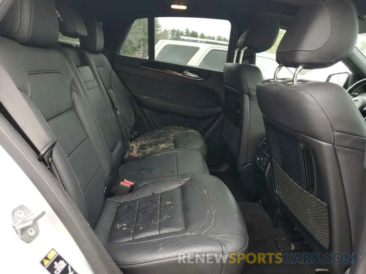 11 Photograph of a damaged car 4JGED6EB5KA152100 MERCEDES-BENZ GLE-CLASS 2019