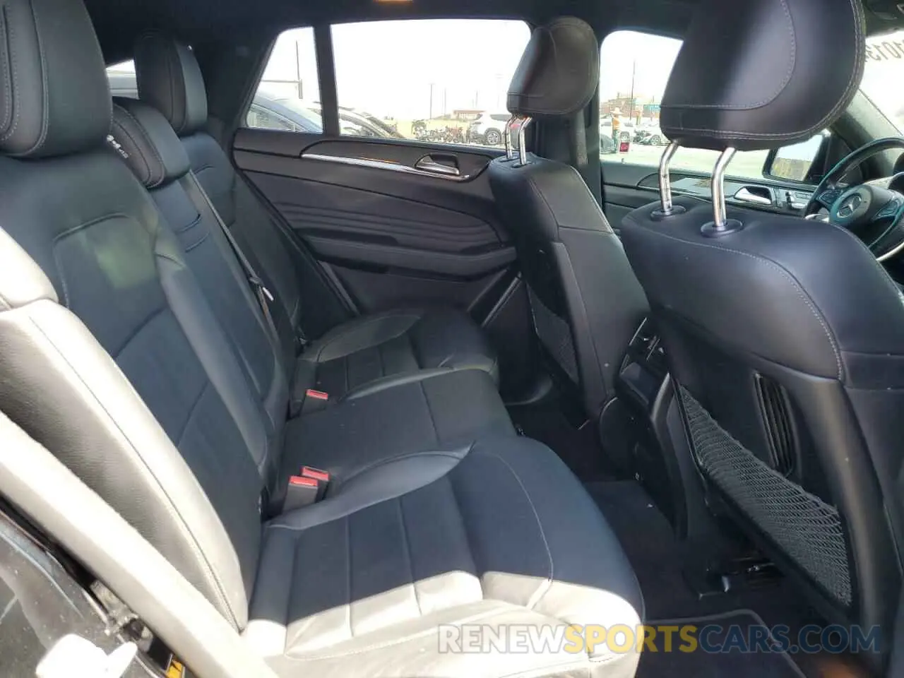 10 Photograph of a damaged car 4JGED6EB5KA154073 MERCEDES-BENZ GLE-CLASS 2019