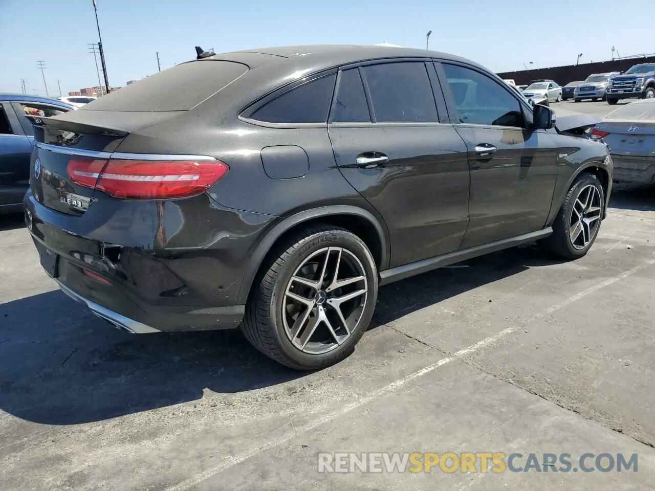 3 Photograph of a damaged car 4JGED6EB5KA154073 MERCEDES-BENZ GLE-CLASS 2019