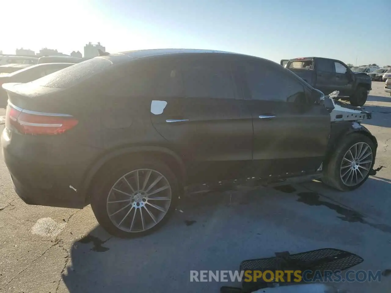 3 Photograph of a damaged car 4JGED6EB7KA141812 MERCEDES-BENZ GLE-CLASS 2019