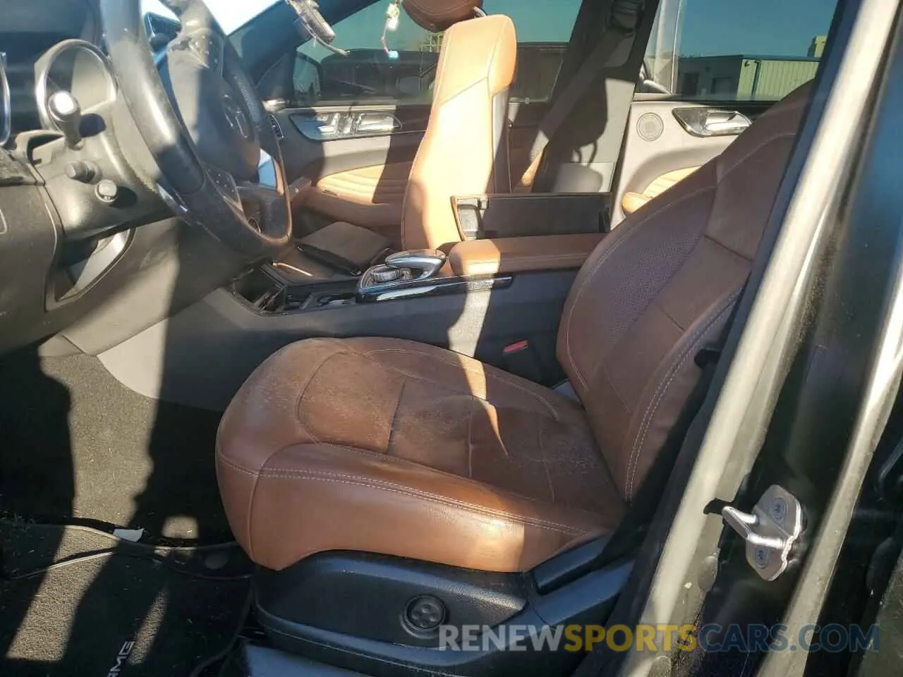 7 Photograph of a damaged car 4JGED6EB7KA141812 MERCEDES-BENZ GLE-CLASS 2019