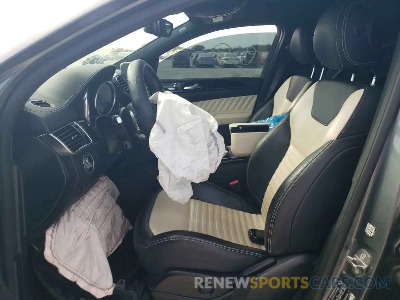 7 Photograph of a damaged car 4JGED6EB7KA151269 MERCEDES-BENZ GLE-CLASS 2019