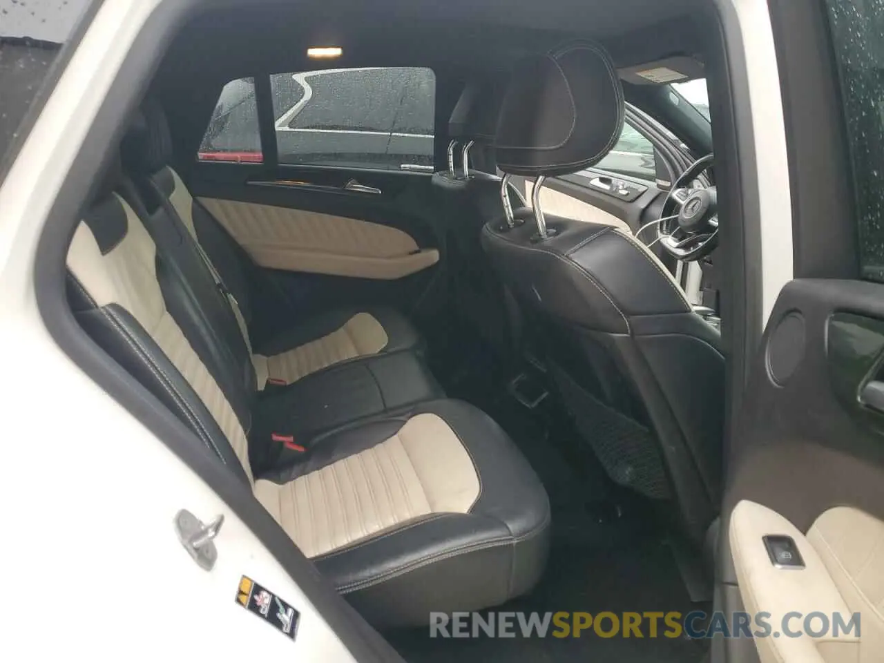 10 Photograph of a damaged car 4JGED6EB7KA153944 MERCEDES-BENZ GLE-CLASS 2019