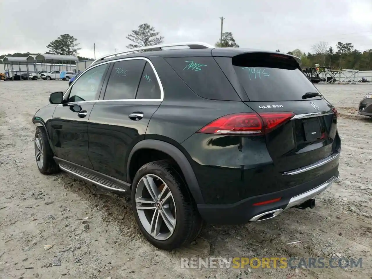 3 Photograph of a damaged car 4JGFB4JB0LA111654 MERCEDES-BENZ GLE-CLASS 2020