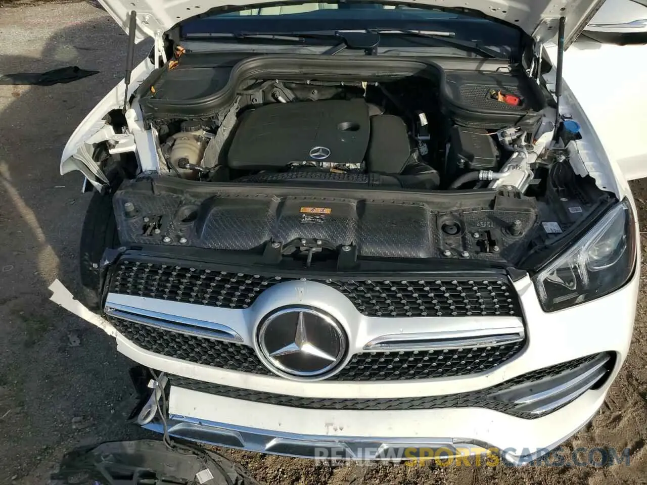 13 Photograph of a damaged car 4JGFB4JB1LA195659 MERCEDES-BENZ GLE-CLASS 2020