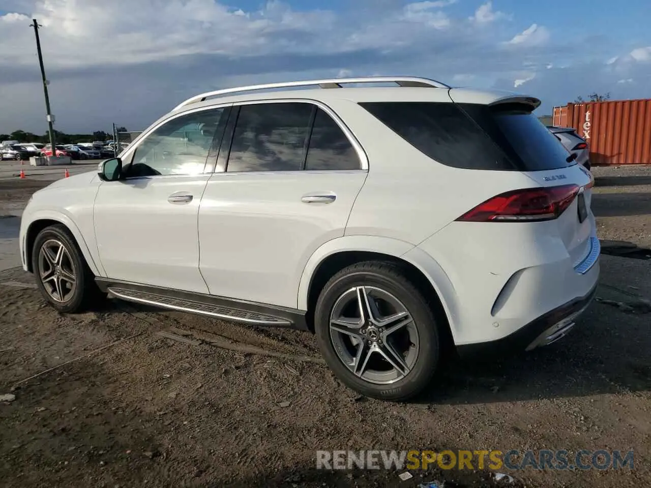 2 Photograph of a damaged car 4JGFB4JB1LA195659 MERCEDES-BENZ GLE-CLASS 2020