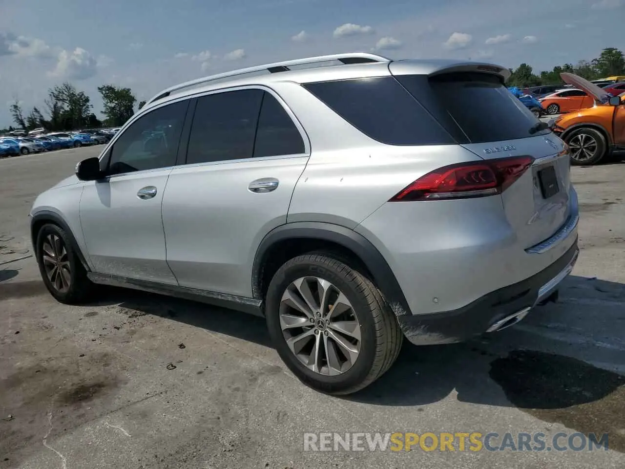 2 Photograph of a damaged car 4JGFB4JB2LA182712 MERCEDES-BENZ GLE-CLASS 2020