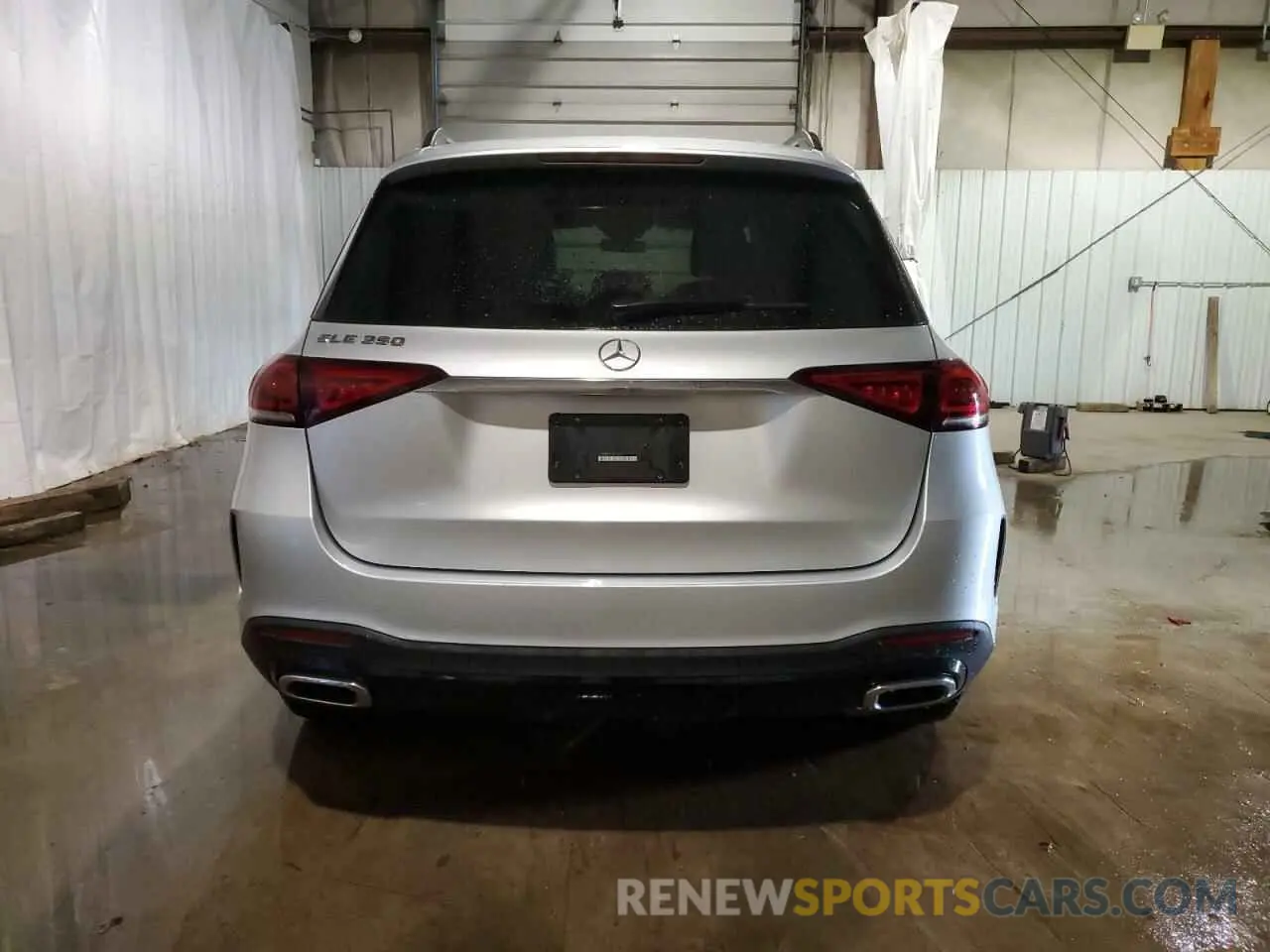 6 Photograph of a damaged car 4JGFB4JB2LA251849 MERCEDES-BENZ GLE-CLASS 2020