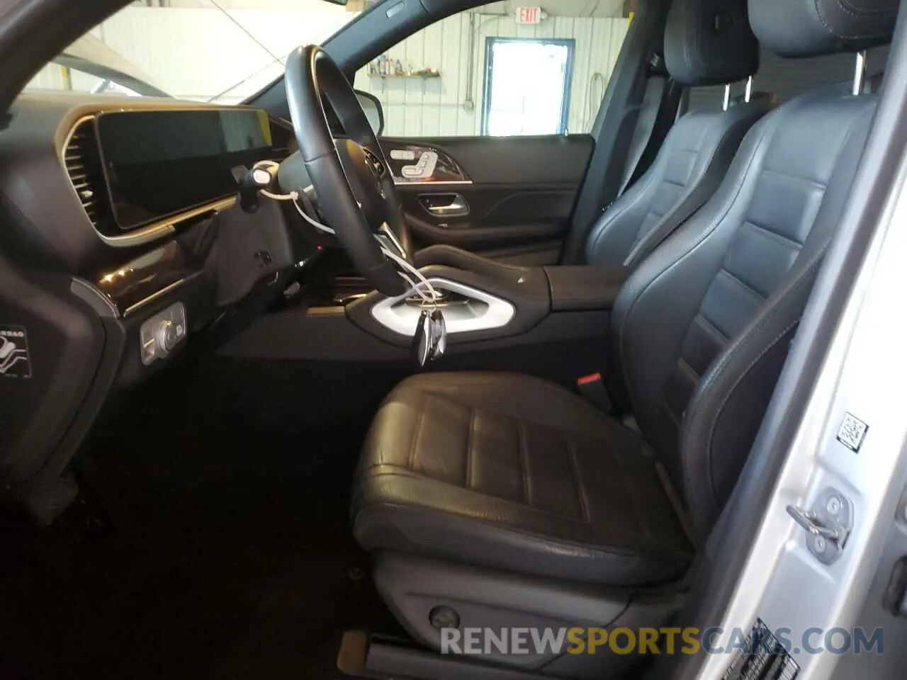 7 Photograph of a damaged car 4JGFB4JB2LA251849 MERCEDES-BENZ GLE-CLASS 2020