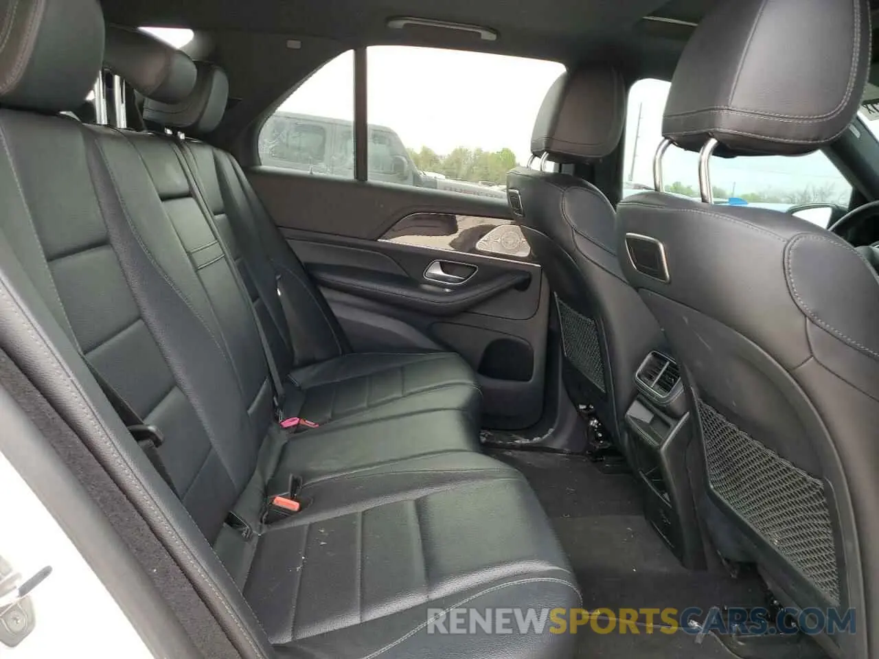 10 Photograph of a damaged car 4JGFB4JB3LA179690 MERCEDES-BENZ GLE-CLASS 2020