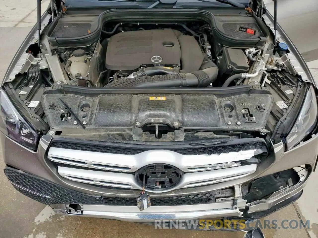 12 Photograph of a damaged car 4JGFB4JB3LA235501 MERCEDES-BENZ GLE-CLASS 2020