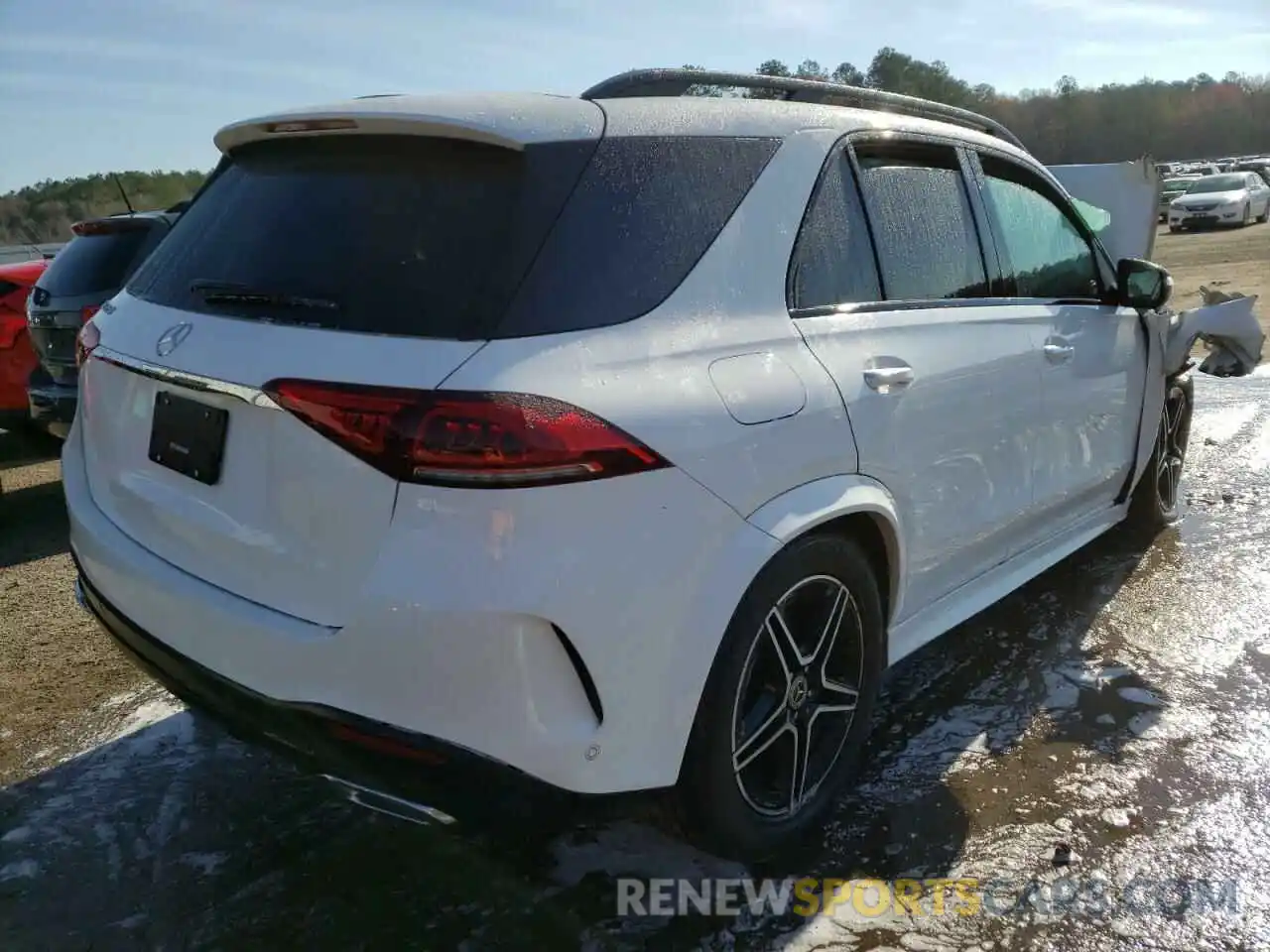 4 Photograph of a damaged car 4JGFB4JB4LA232249 MERCEDES-BENZ GLE-CLASS 2020