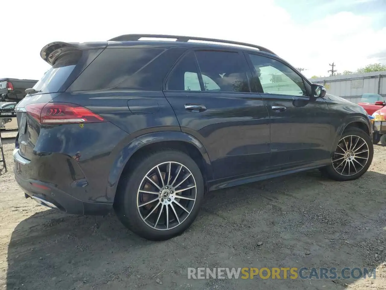 3 Photograph of a damaged car 4JGFB4JB4LA297215 MERCEDES-BENZ GLE-CLASS 2020