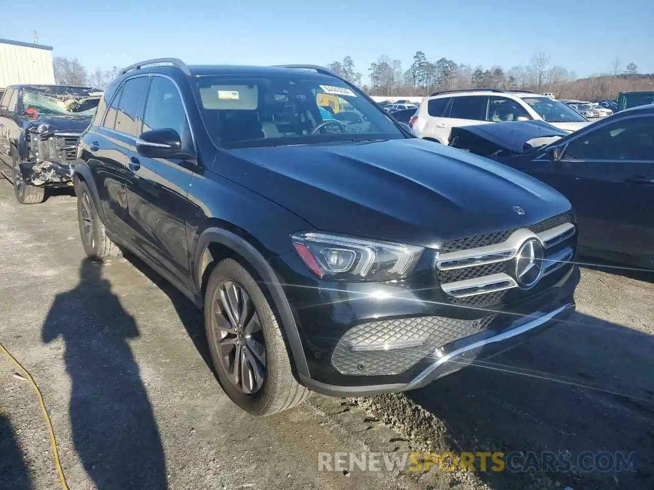 4 Photograph of a damaged car 4JGFB4JB5LA209546 MERCEDES-BENZ GLE-CLASS 2020