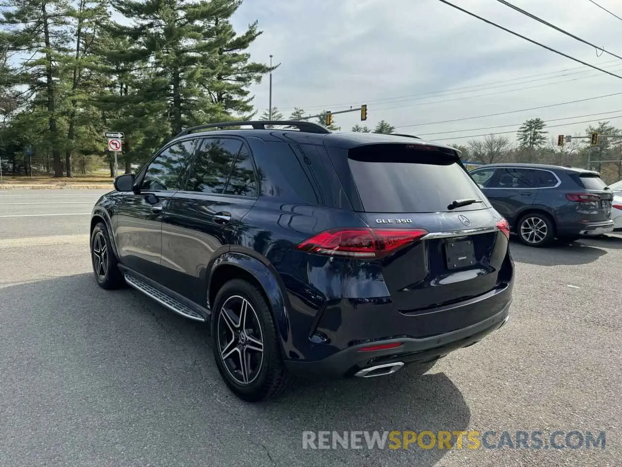 4 Photograph of a damaged car 4JGFB4JB5LA238187 MERCEDES-BENZ GLE-CLASS 2020