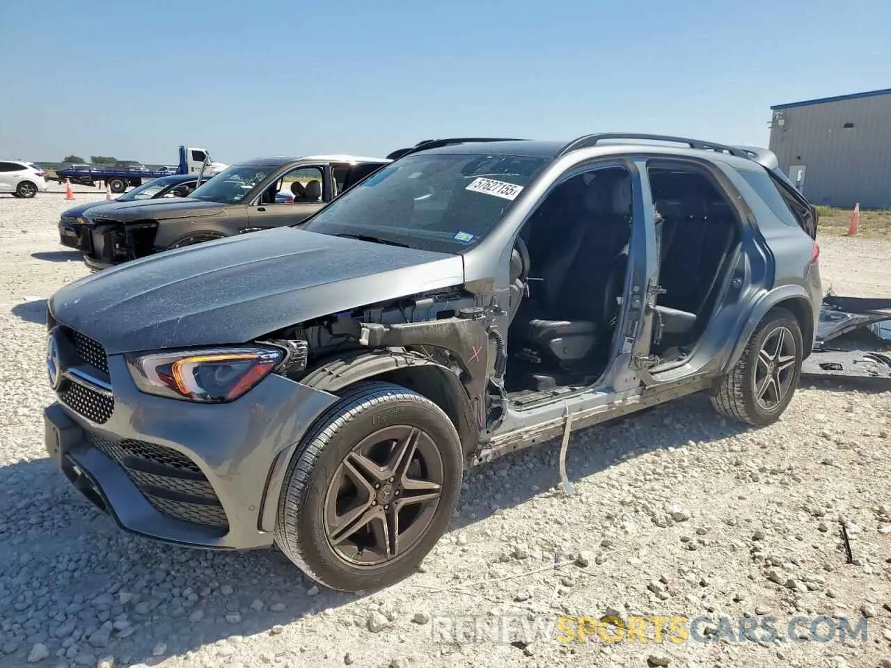 1 Photograph of a damaged car 4JGFB4JB6LA200998 MERCEDES-BENZ GLE-CLASS 2020