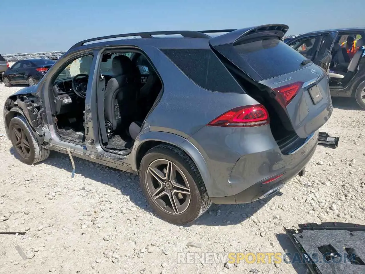2 Photograph of a damaged car 4JGFB4JB6LA200998 MERCEDES-BENZ GLE-CLASS 2020