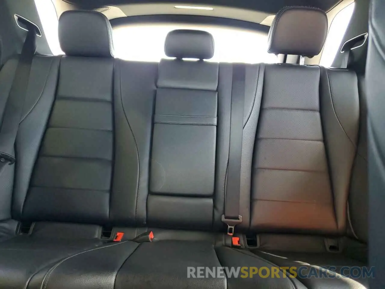 10 Photograph of a damaged car 4JGFB4JB7LA154436 MERCEDES-BENZ GLE-CLASS 2020