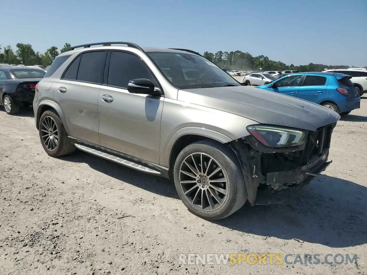 4 Photograph of a damaged car 4JGFB4JB8LA127407 MERCEDES-BENZ GLE-CLASS 2020