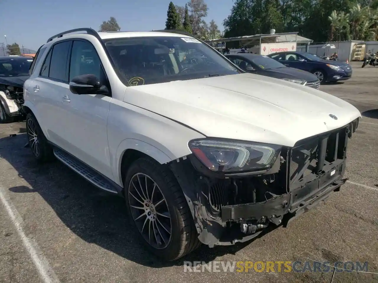 1 Photograph of a damaged car 4JGFB4JE0LA102608 MERCEDES-BENZ GLE-CLASS 2020