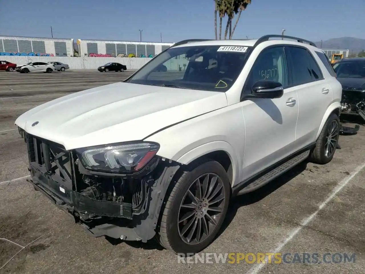 2 Photograph of a damaged car 4JGFB4JE0LA102608 MERCEDES-BENZ GLE-CLASS 2020