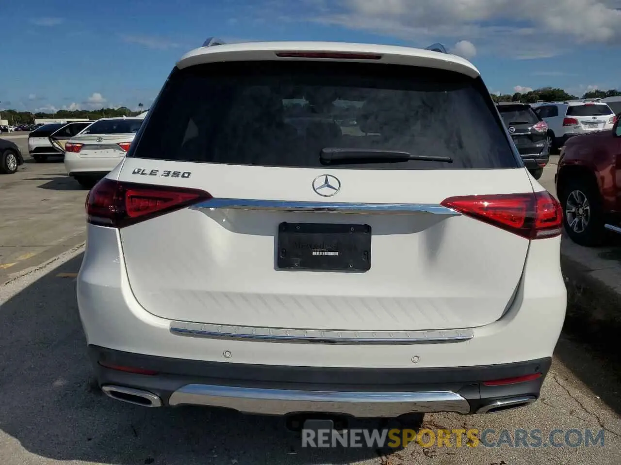 6 Photograph of a damaged car 4JGFB4JE2LA110029 MERCEDES-BENZ GLE-CLASS 2020