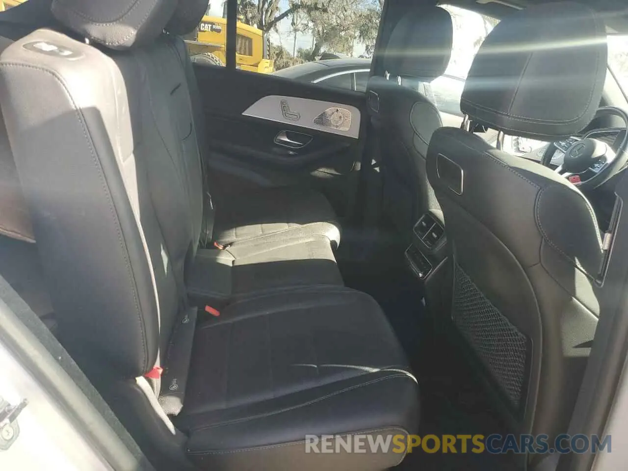 11 Photograph of a damaged car 4JGFB4JE8LA181638 MERCEDES-BENZ GLE-CLASS 2020
