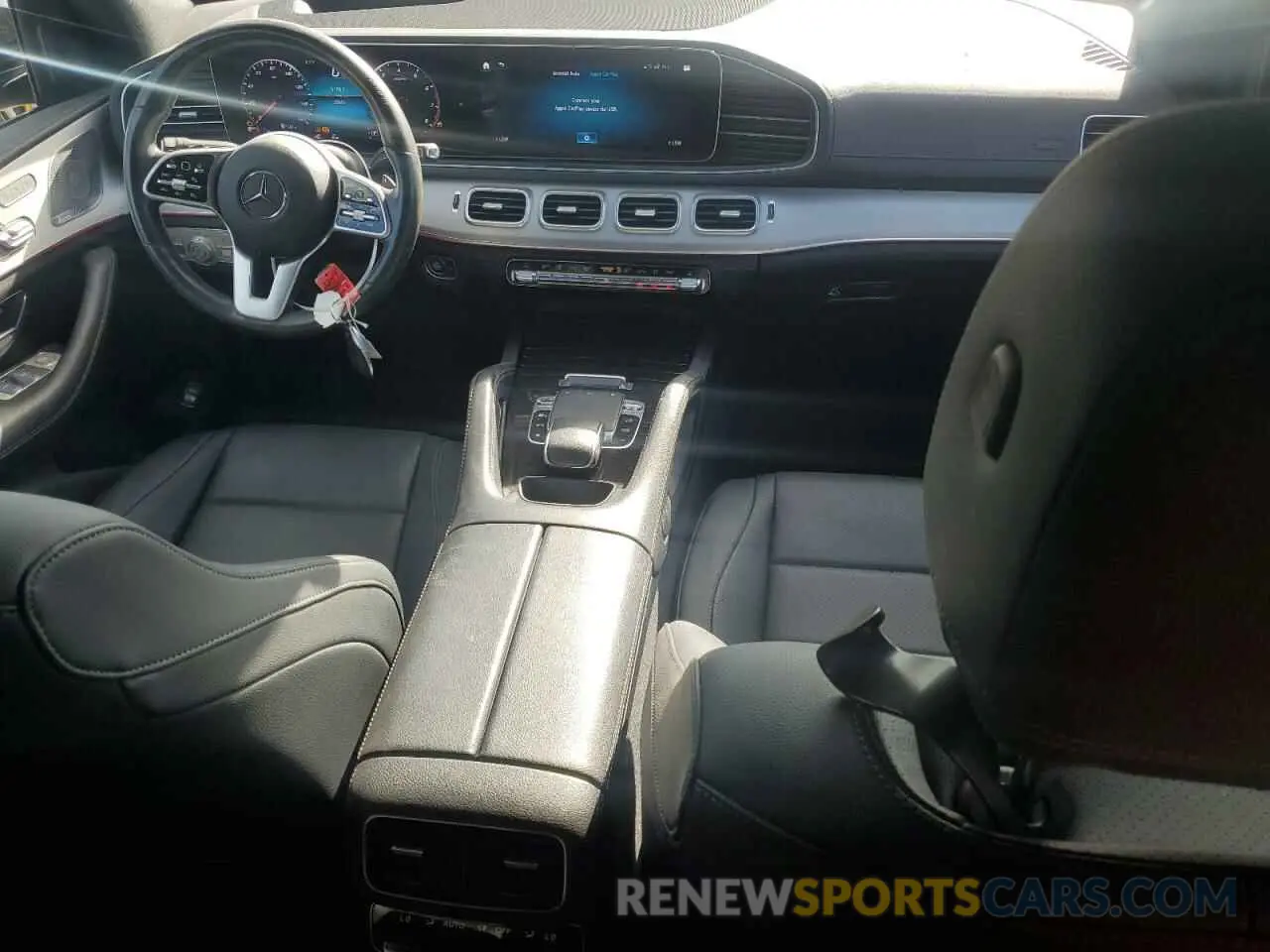 8 Photograph of a damaged car 4JGFB4JE8LA181638 MERCEDES-BENZ GLE-CLASS 2020