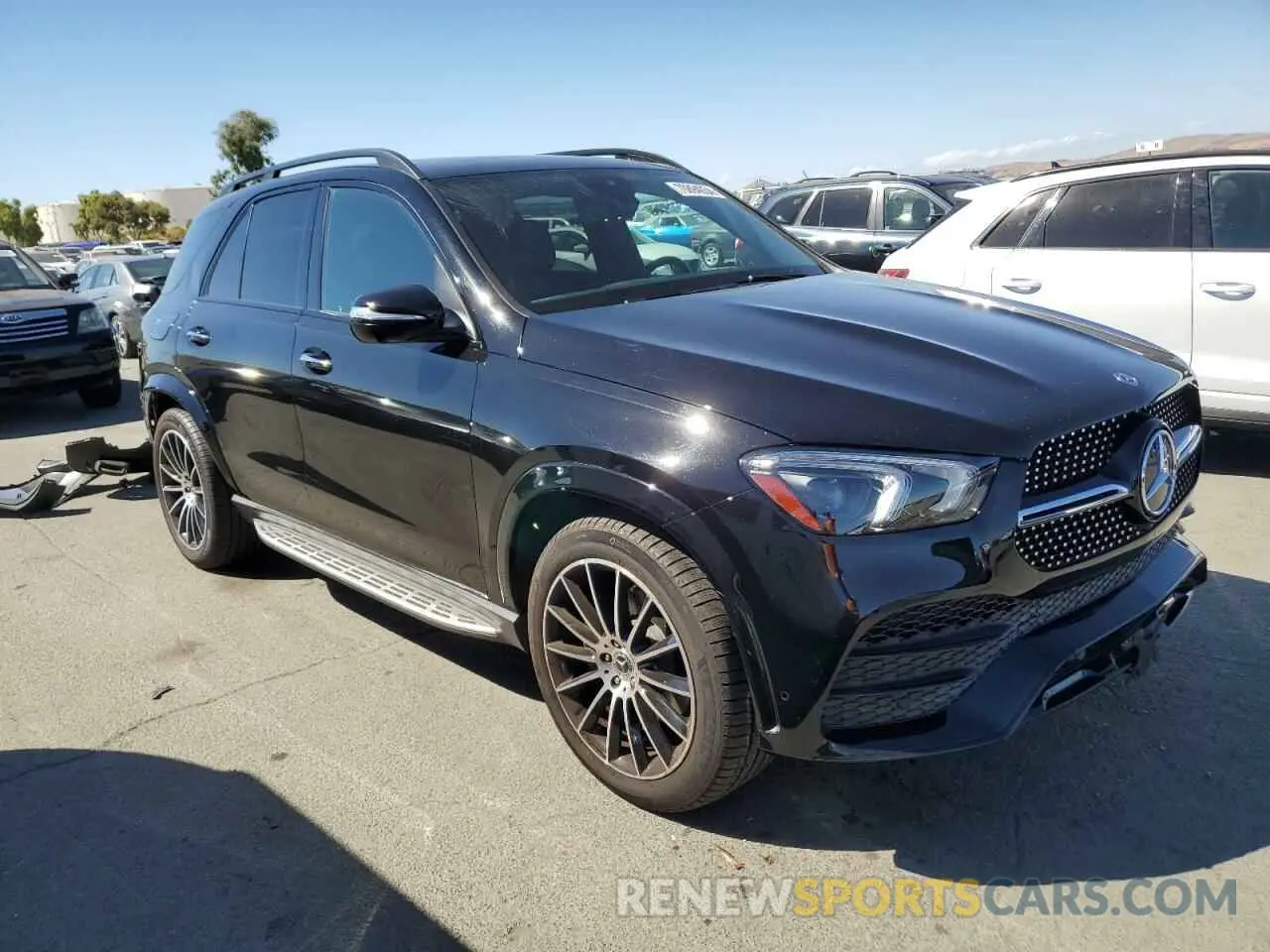 4 Photograph of a damaged car 4JGFB4KB0LA149237 MERCEDES-BENZ GLE-CLASS 2020