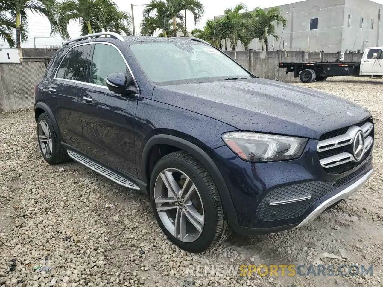 4 Photograph of a damaged car 4JGFB4KB1LA048773 MERCEDES-BENZ GLE-CLASS 2020