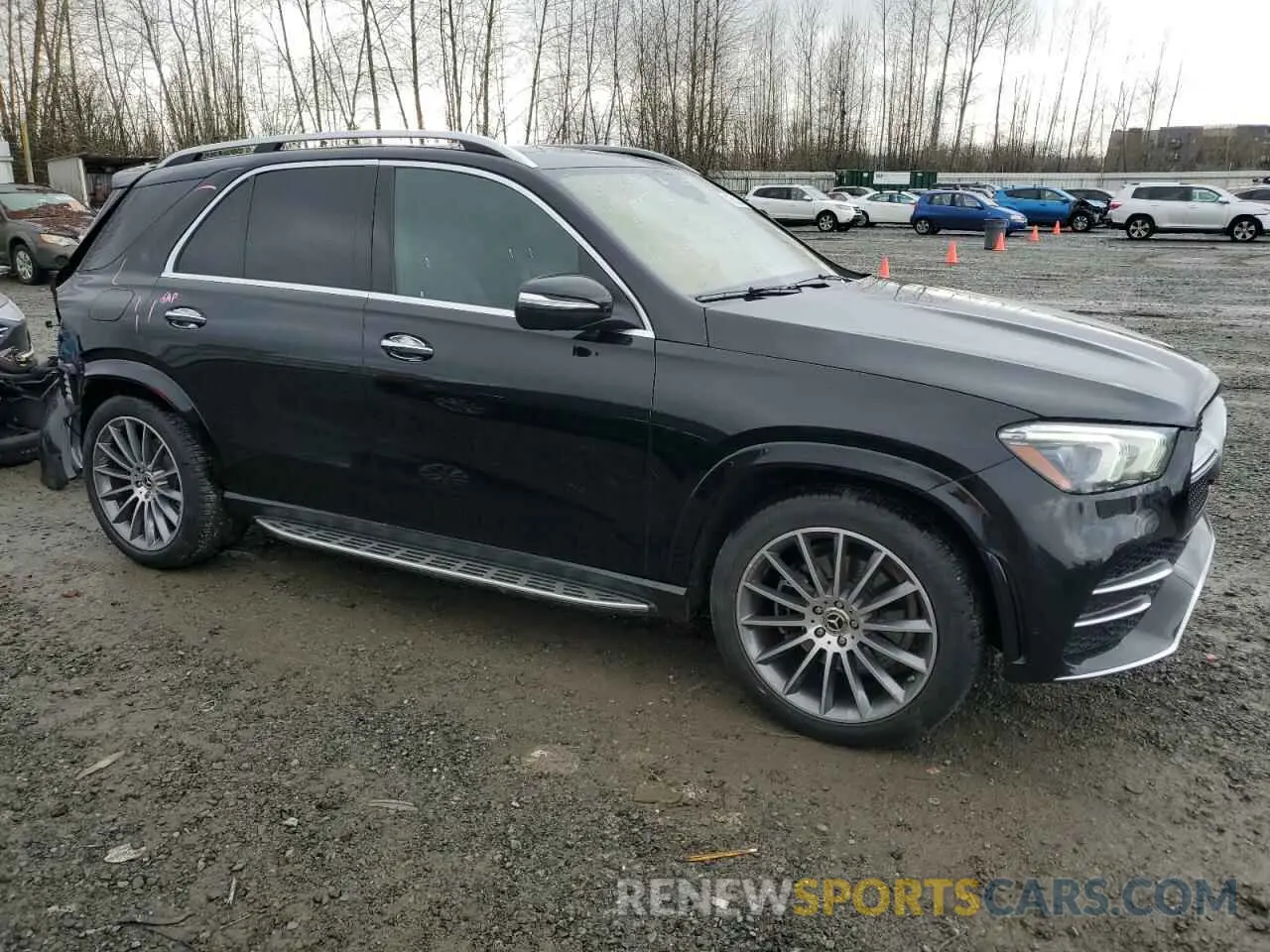 4 Photograph of a damaged car 4JGFB4KB1LA257639 MERCEDES-BENZ GLE-CLASS 2020