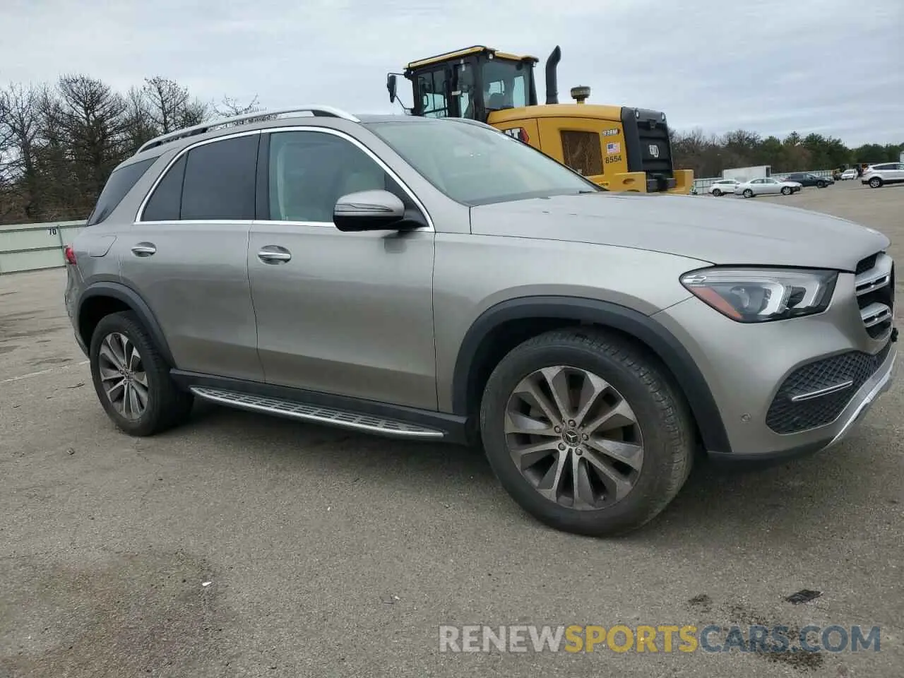 4 Photograph of a damaged car 4JGFB4KB3LA063761 MERCEDES-BENZ GLE-CLASS 2020