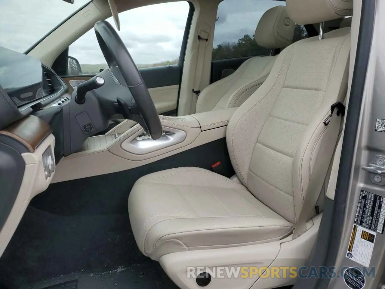 7 Photograph of a damaged car 4JGFB4KB3LA063761 MERCEDES-BENZ GLE-CLASS 2020