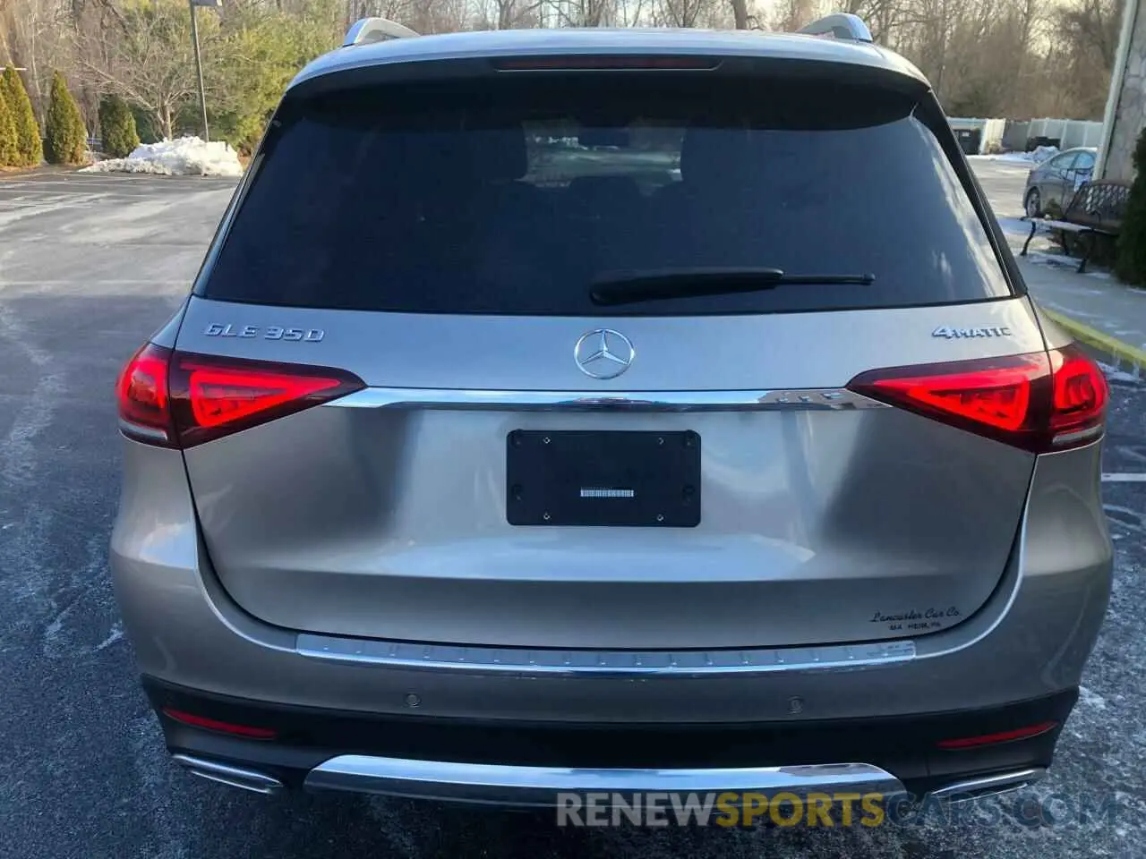 6 Photograph of a damaged car 4JGFB4KB3LA086151 MERCEDES-BENZ GLE-CLASS 2020