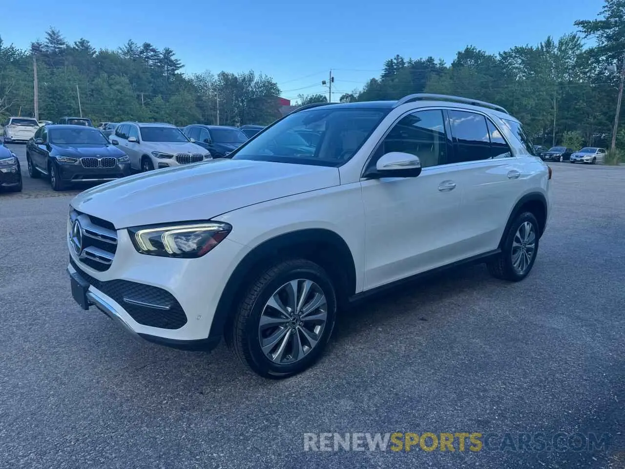 2 Photograph of a damaged car 4JGFB4KB3LA087185 MERCEDES-BENZ GLE-CLASS 2020