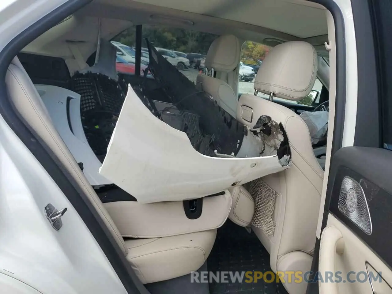 11 Photograph of a damaged car 4JGFB4KB3LA095402 MERCEDES-BENZ GLE-CLASS 2020