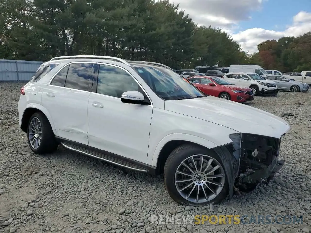 4 Photograph of a damaged car 4JGFB4KB3LA095402 MERCEDES-BENZ GLE-CLASS 2020