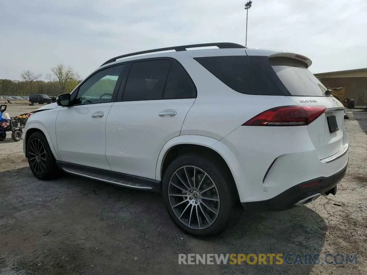 2 Photograph of a damaged car 4JGFB4KB3LA161155 MERCEDES-BENZ GLE-CLASS 2020