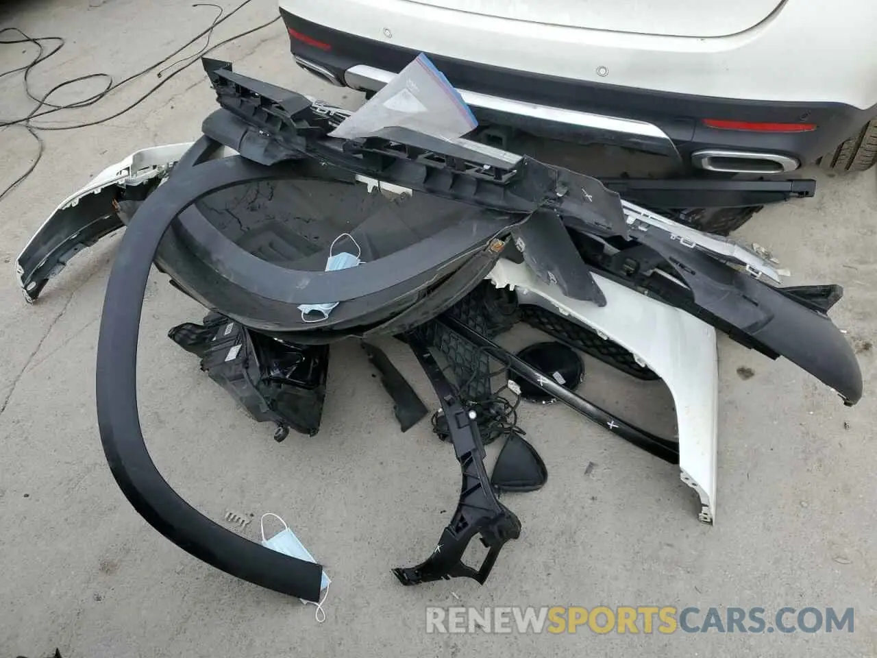 12 Photograph of a damaged car 4JGFB4KB3LA256024 MERCEDES-BENZ GLE-CLASS 2020