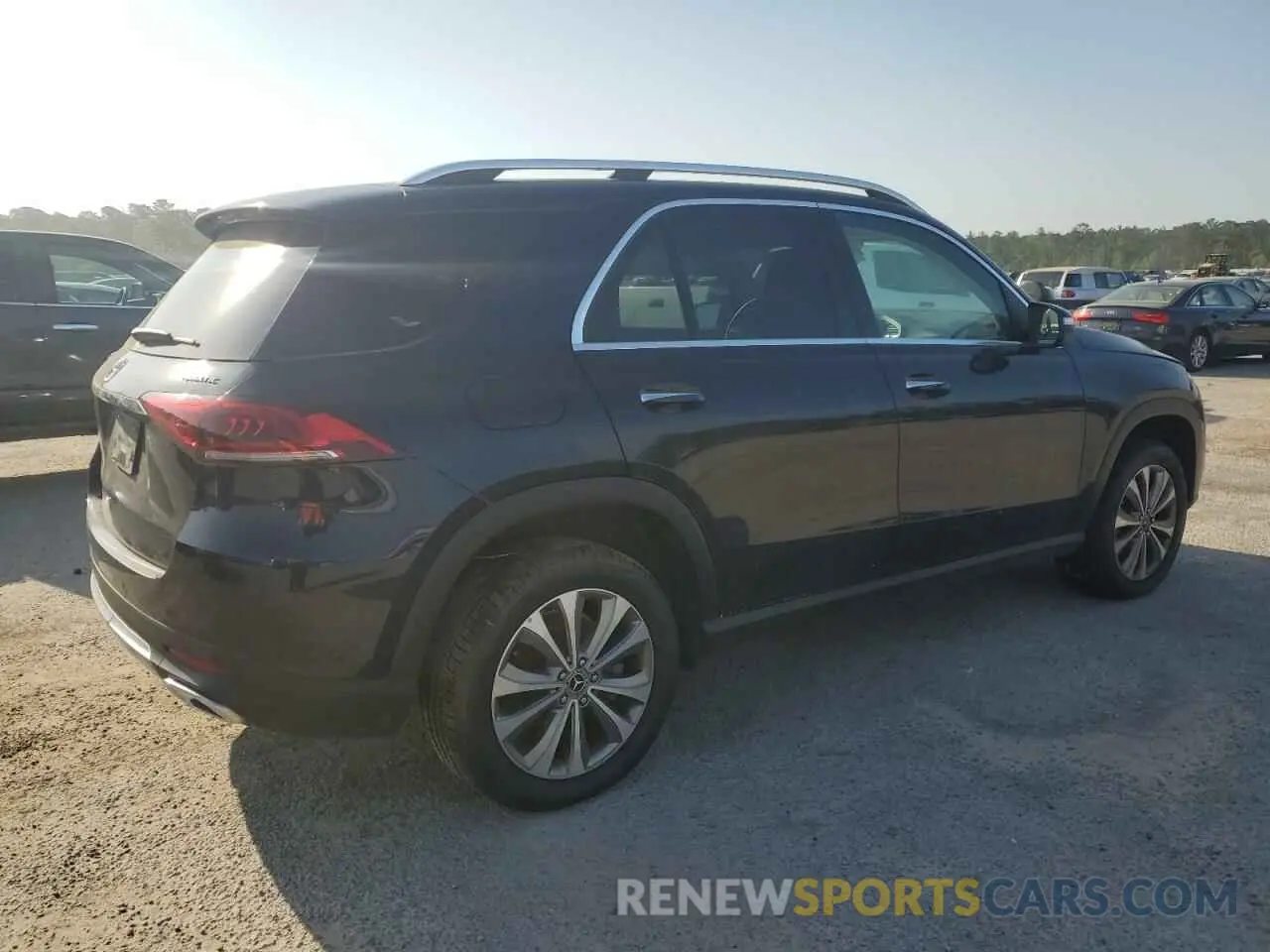 3 Photograph of a damaged car 4JGFB4KB4LA054812 MERCEDES-BENZ GLE-CLASS 2020