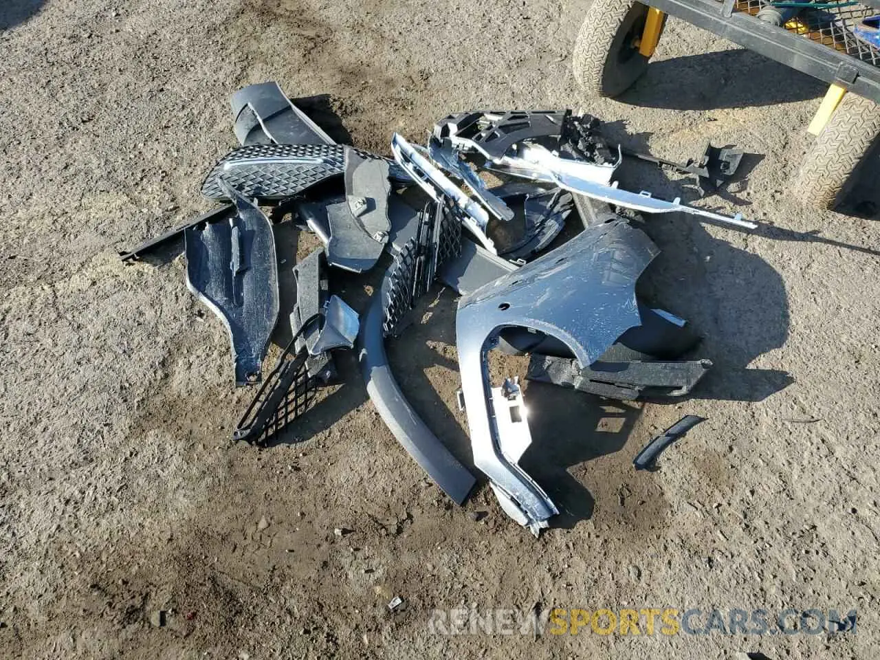 13 Photograph of a damaged car 4JGFB4KB4LA159107 MERCEDES-BENZ GLE-CLASS 2020