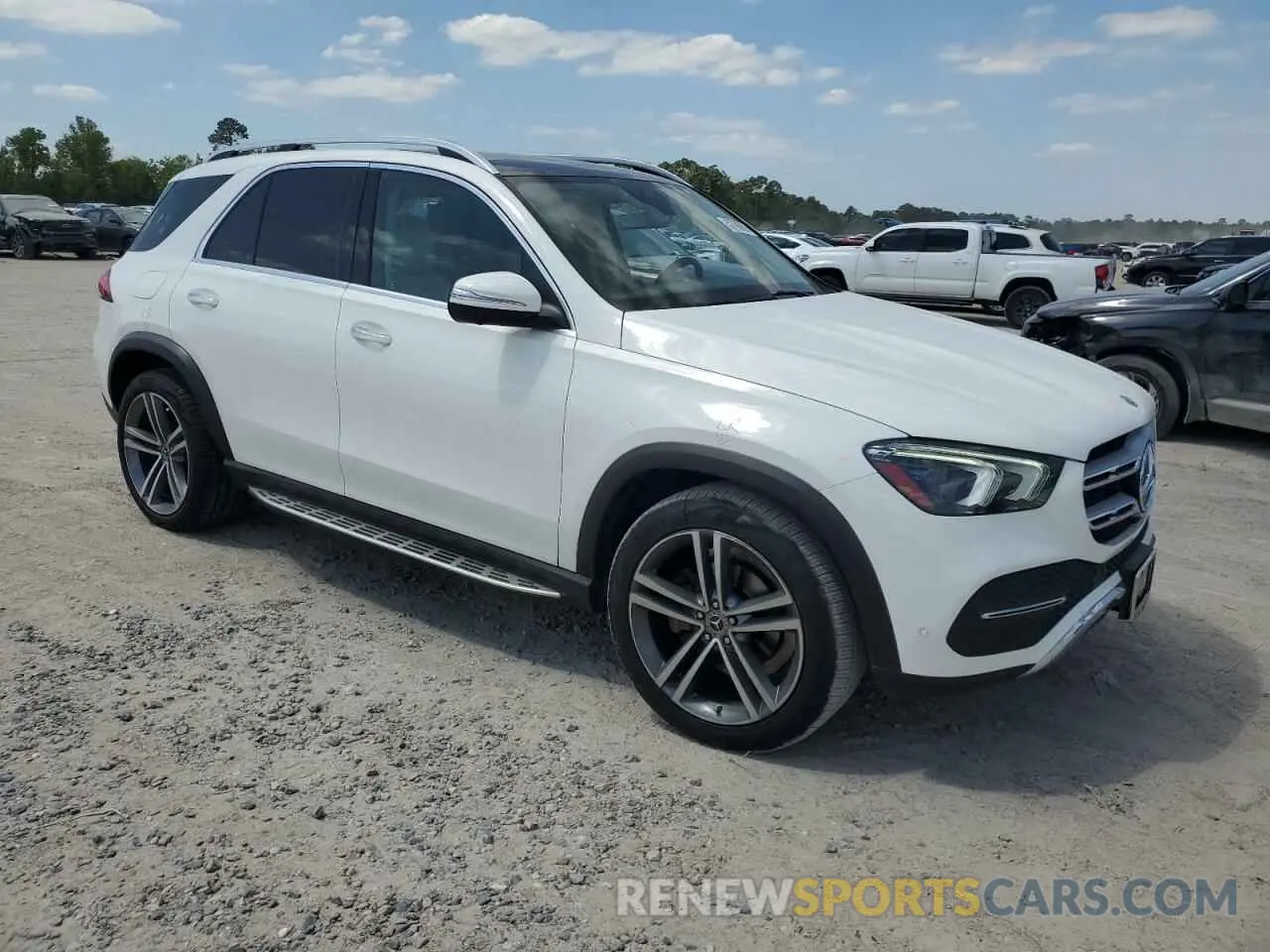 4 Photograph of a damaged car 4JGFB4KB4LA226093 MERCEDES-BENZ GLE-CLASS 2020
