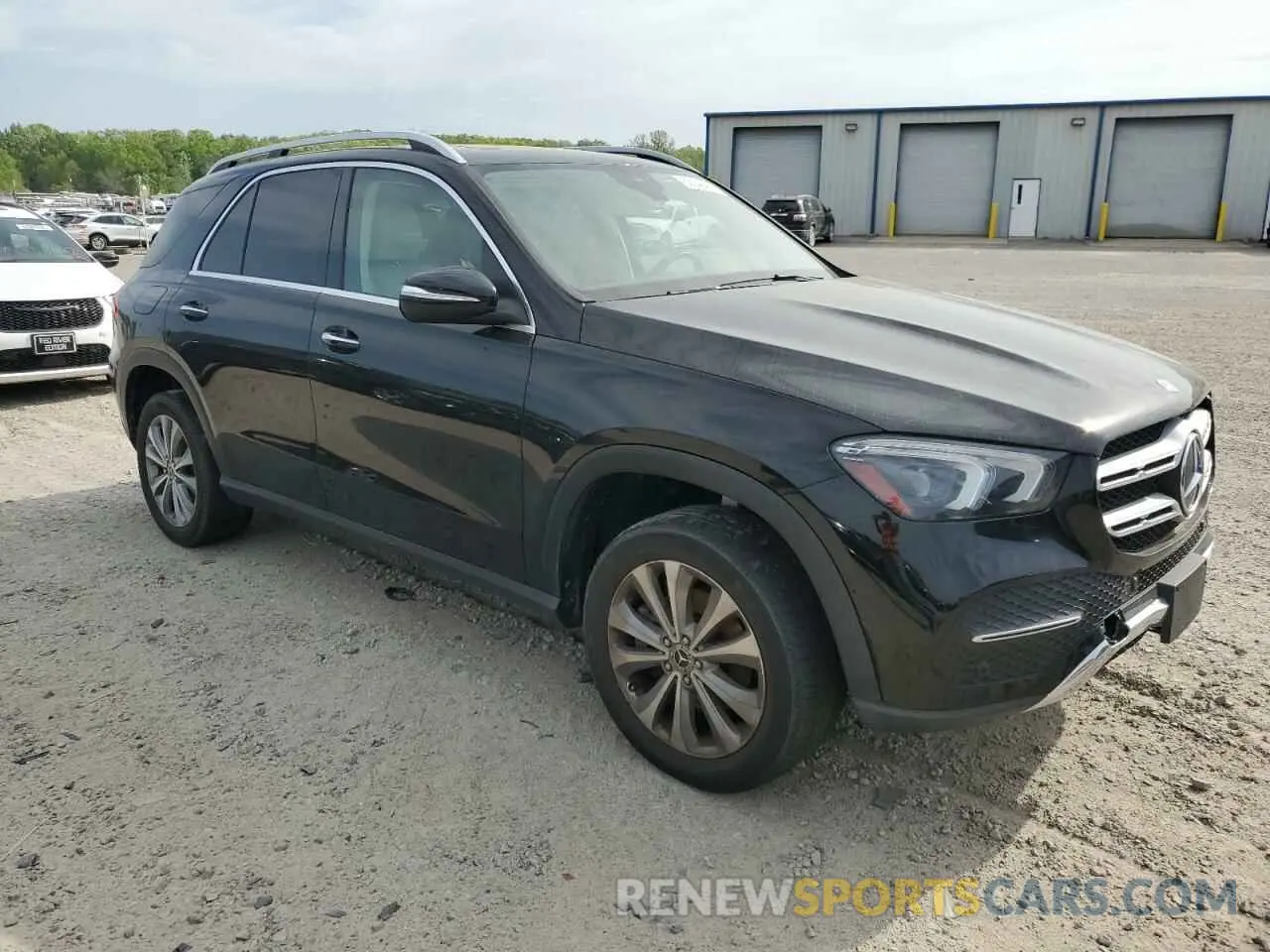 4 Photograph of a damaged car 4JGFB4KB5LA070372 MERCEDES-BENZ GLE-CLASS 2020